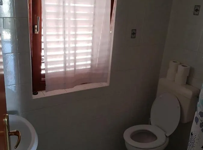 Maki & Suzi Gostinjska kuća 3*